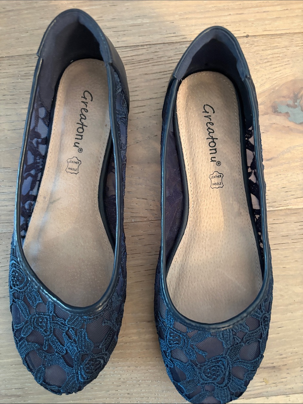 Greatonu Black Lace Floral Ballet Flats for Women